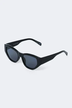 Angular cateye sunglasses - Schwarz - Dame - Gina Tricot