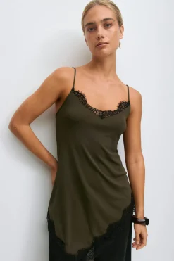 Asymmetric lace singlet - Grün - Dame - Gina Tricot