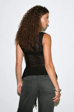 Asymmetric lace top - Schwarz - Dame - Gina Tricot
