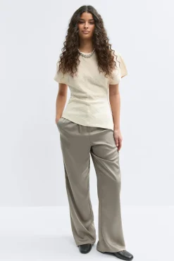 Asymmetric top - Weiß - Dame - Gina Tricot