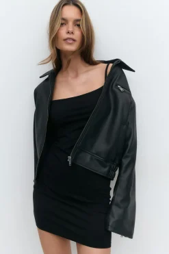 Basic mini slip dress - Schwarz - Dame - Gina Tricot