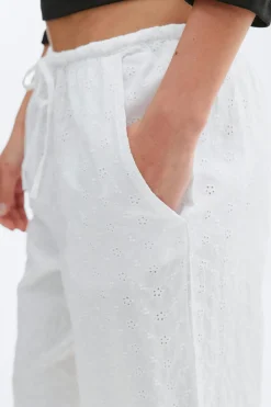 Broderie anglaise trousers - Weiß - Dame - Gina Tricot