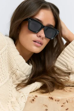 Classic sunglasses - Schwarz - Dame - Gina Tricot