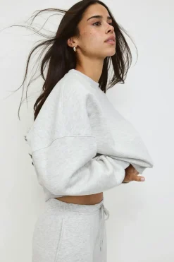 Crop crewneck sweater - Grau - Dame - Gina Tricot