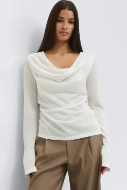 Draped knitted top - Weiß - Dame - Gina Tricot
