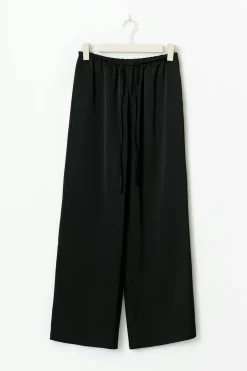 Drawstring satin trousers - Schwarz - Dame - Gina Tricot