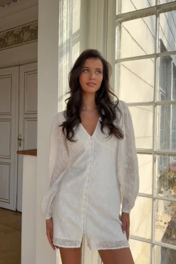 14+ embroidery dress - Weiß - Gina Tricot