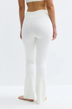 Flare yoga tights - Weiß - Dame - Gina Tricot
