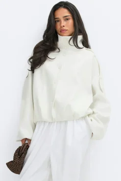 High neck short jacket - Weiß - Dame - Gina Tricot