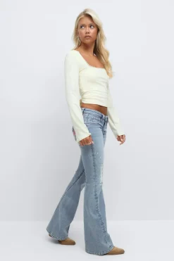 Iconic twisted jeans - Blau - Gina Tricot
