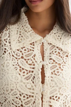 Knitted crochet shirt - Weiß - Dame - Gina Tricot