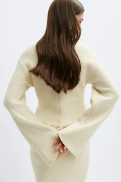 Knitted fringe sweater - Weiß - Dame - Gina Tricot