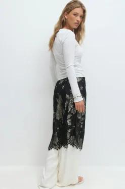 Lace apron skirt - Schwarz - Dame - Gina Tricot