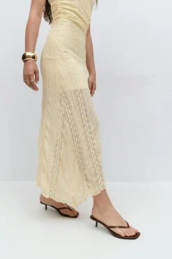 Lace dress - Gelb - Dame - Gina Tricot