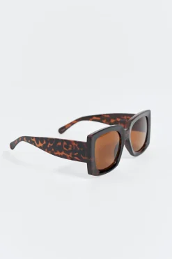 large square sunglasses - Braun - Dame - Gina Tricot