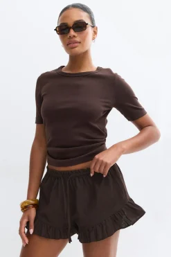 Linen blend frill shorts - Braun - Dame - Gina Tricot
