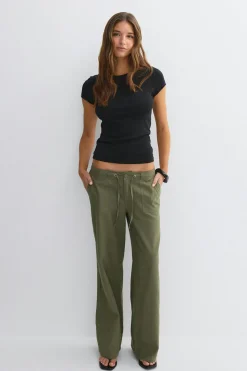 Linen blend trousers - Grün - Dame - Gina Tricot