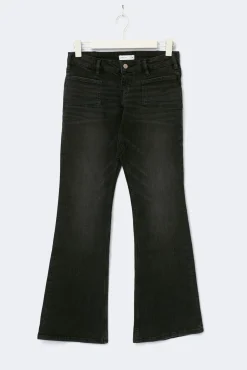 Low flare jeans - Schwarz - Dame - Gina Tricot