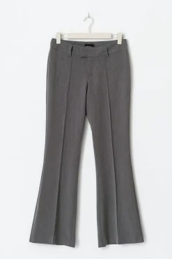 Low waist bootcut trousers - Grau - Dame - Gina Tricot