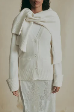 Merino wool knitted cardigan - Weiß - Dame - Gina Tricot