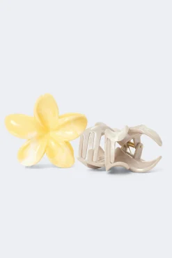 2-pack flower hair clips - Beige - Dame - Gina Tricot