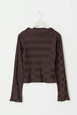 Pleated funnel neck top - Braun - Dame - Gina Tricot