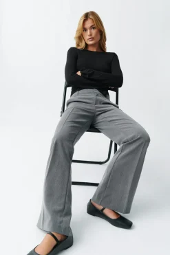 Relaxed bootcut trousers - Grau - Dame - Gina Tricot