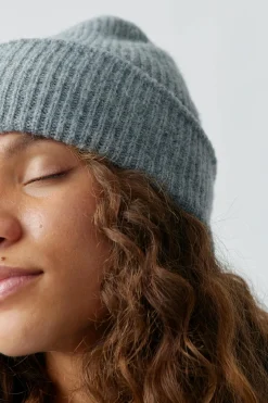 Rib beanie - Grau - Dame - Gina Tricot