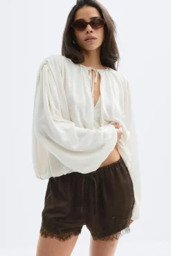 Satin lace shorts - Braun - Dame - Gina Tricot