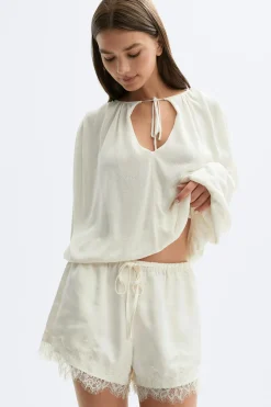 Satin lace shorts - Weiß - Dame - Gina Tricot