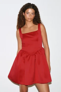 Satin mini dress - Rot - Dame - Gina Tricot