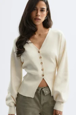 Shaped knitted cardigan - Weiß - Dame - Gina Tricot