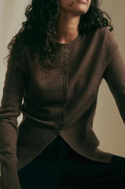 Shaped knitted wool cardigan - Braun - Dame - Gina Tricot
