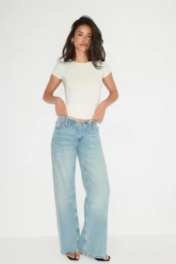 Slim fit top - Weiß - Dame - Gina Tricot