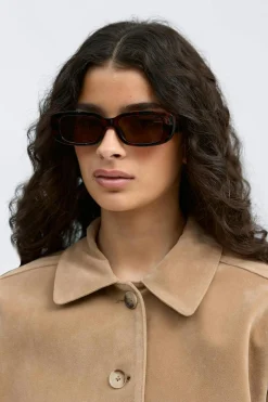 Slim rectangular sunglasses - Braun - Dame - Gina Tricot