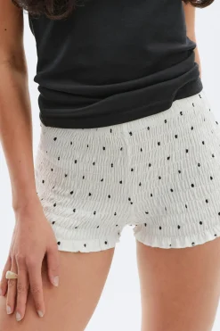 Smock shorts - Schwarz - Dame - Gina Tricot