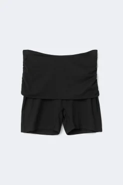 Soft folded yoga shorts - Schwarz - Dame - Gina Tricot