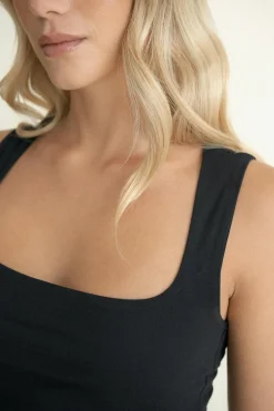 Square neck tank top - Schwarz - Dame - Gina Tricot