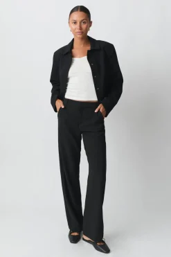 Straight regular trousers - Schwarz - Dame - Gina Tricot