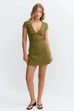 Textured mini dress - Grün - Dame - Gina Tricot