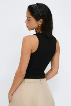 Tight fit rib tank - Schwarz - Dame - Gina Tricot
