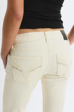 Ultra low bootcut jeans - Weiß - Dame - Gina Tricot