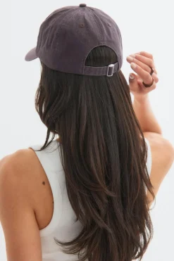 Washed cotton cap - Braun - Dame - Gina Tricot