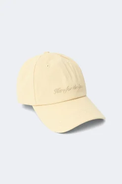 Washed cotton cap - Gelb - Dame - Gina Tricot