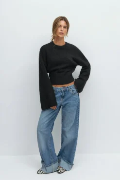 Wide sleeve knitted sweater - Blau - Dame - Gina Tricot